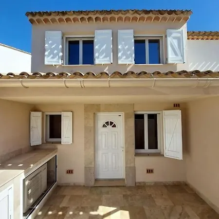 Maison Gamine Mit Privatem Pool Holiday home